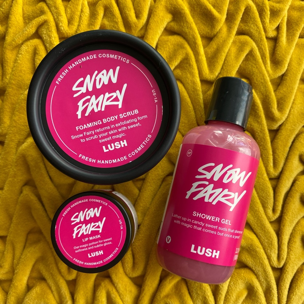 New LUSH Holiday Exclusive Snow Fairy Set Shower Gel Lip Mask Foaming Body Scrub